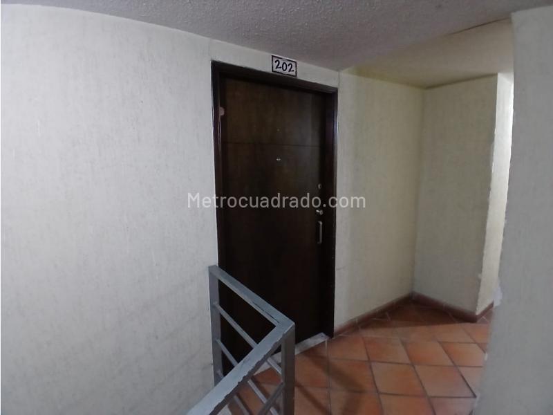 Apartamento en Arriendo, Barrio Mesa, Envigado - 2