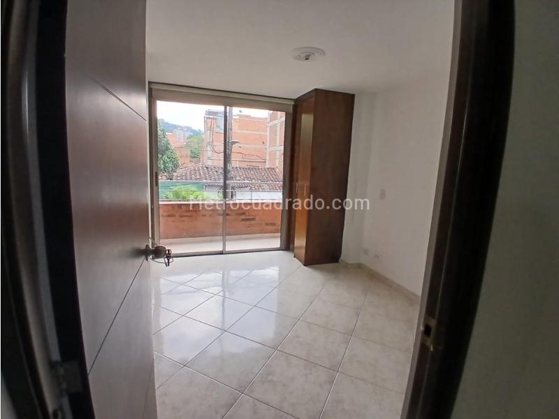 Apartamento en Arriendo, Barrio Mesa, Envigado - 3