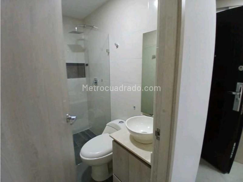 2BR Apartment in Barrio Mesa (65 m²) - 5