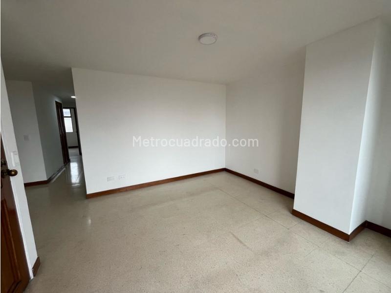 Apartamento en Arriendo, Barrio Mesa, Envigado - 3