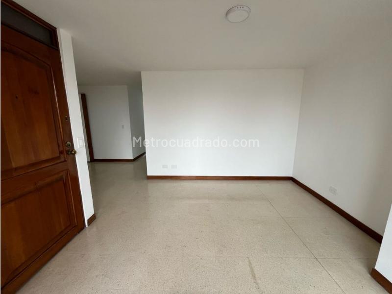 Apartamento en Arriendo, Barrio Mesa, Envigado - 4