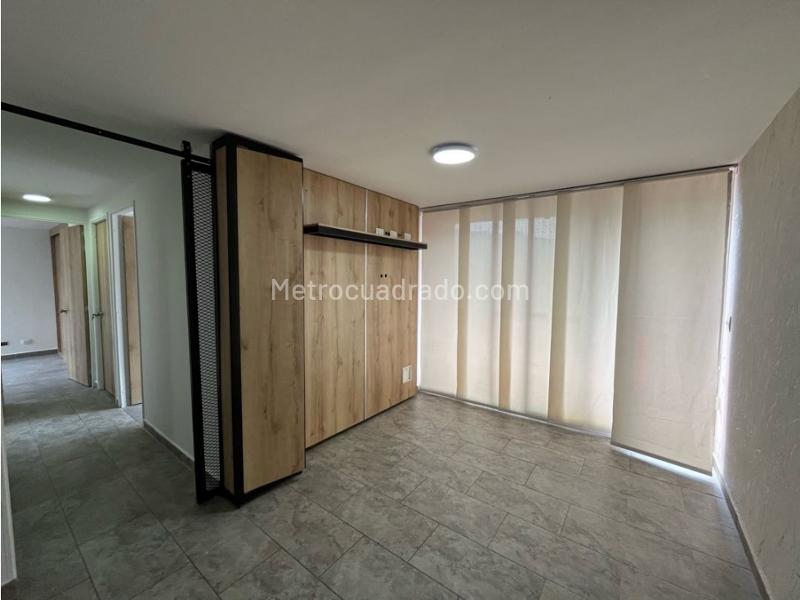 Moderno Apartamento de 3 Alcobas con Balcón en Avenida Las Vegas - 5