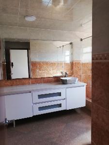 Casa de 3 alcobas en venta en El Refugio, Chía, 247 m² · foto 18 de 20