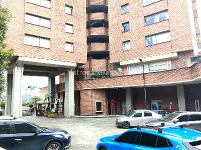 Apartamento en venta en C R, Bogotá · foto 19 de 20
