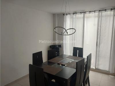 Casa de 4 alcobas en venta en Av De Las Americas, Pereira, 205 m² · foto 9 de 20