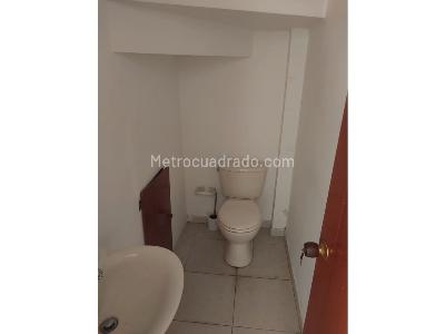 Casa de 4 alcobas en venta en Av De Las Americas, Pereira, 205 m² · foto 13 de 20