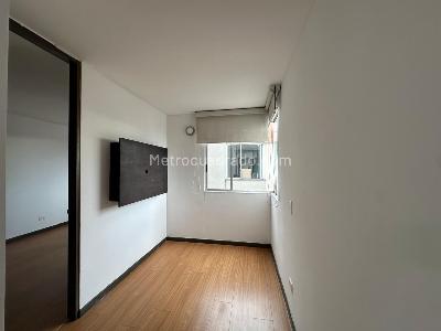 Apartamento en venta en Mosquera, Mosquera · foto 9 de 18