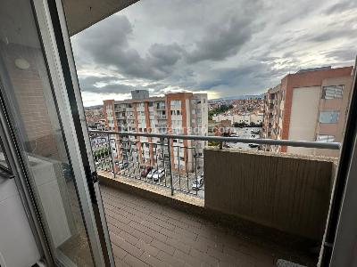 Apartamento en venta en Mosquera, Mosquera · foto 3 de 18