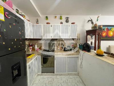Casa en venta en Los Colores, Montería · foto 2 de 13