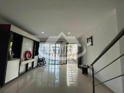 Casa en venta en Centro, Montería · foto 2 de 14