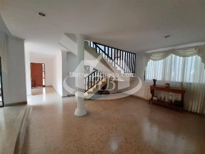 Casa en arriendo en La Castellana, Montería · foto 2 de 10