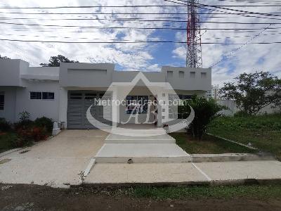 Casa en venta en La Castellana, Montería · foto 3 de 20