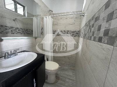 Casa de 4 alcobas en venta en Aguas Negras, Montería, 165 m² · foto 13 de 20
