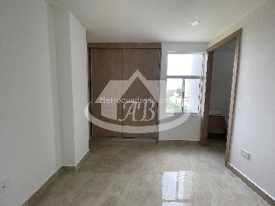 Apartamento de 2 alcobas en venta en Los Laureles, Montería, 98 m² · foto 3 de 13