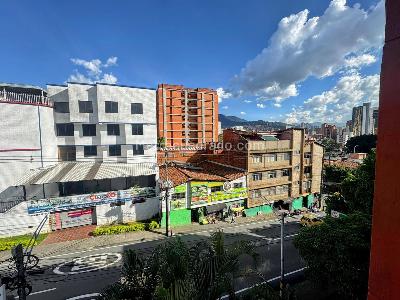 Apartamento en venta en Prado Centro, Medellín · foto 4 de 12