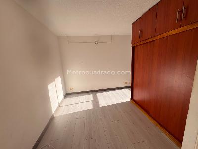Apartamento en venta en Calasanz, Medellín · foto 5 de 16