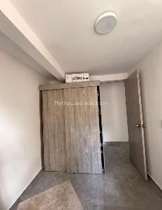 Apartamento de 3 alcobas en venta en Maria Auxiliadora, Sabaneta, 56 m² · foto 7 de 8