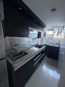 Apartamento de 3 alcobas en venta en Calasanz, Medellín, 68 m² · foto 3 de 15