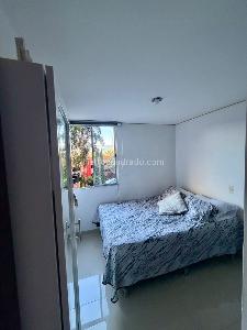 Apartamento de 3 alcobas en venta en Calasanz, Medellín, 68 m² · foto 11 de 15