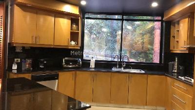 Apartamento de 4 alcobas en arriendo en Santa Ana Oriental Usaquen, Bogotá, 330 m² · foto 11 de 20