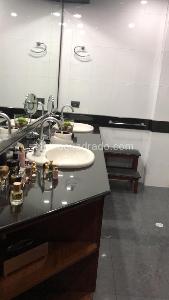 Apartamento de 4 alcobas en arriendo en Santa Ana Oriental Usaquen, Bogotá, 330 m² · foto 19 de 20