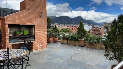 Apartamento de 3 alcobas en venta en El Chico Parque Virrey, Bogotá, 230 m² · foto 2 de 20