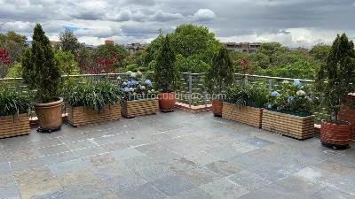 Apartamento de 3 alcobas en venta en El Chico Parque Virrey, Bogotá, 230 m² · foto 7 de 20
