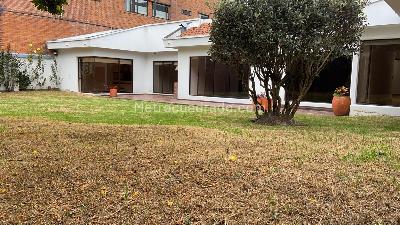 Casa de 4 alcobas en venta en Santa Ana Oriental, Bogotá, 430 m² · foto 3 de 20