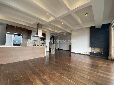 Apartamento de 3 alcobas en arriendo en La Carolina Santa Barbara, Bogotá, 200 m² · foto 8 de 20