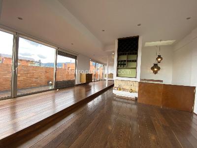 Apartamento de 3 alcobas en arriendo en La Carolina Santa Barbara, Bogotá, 200 m² · foto 18 de 20