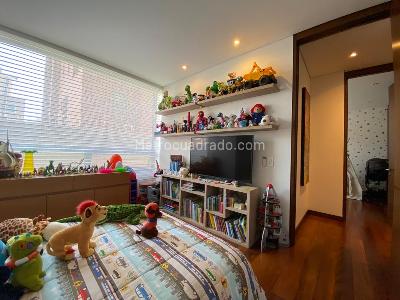 Apartamento de 3 alcobas en venta en Chico Reservado, Bogotá, 240 m² · foto 16 de 20