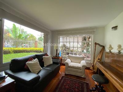 Casa de 4 alcobas en venta en Santa Ana Occidental Usaquen, Bogotá, 210 m² · foto 2 de 20