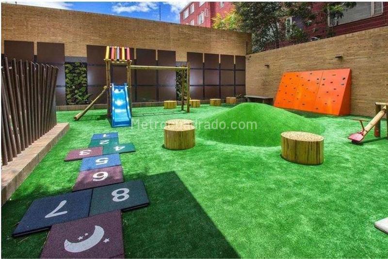Piso – Bogotá D.C., Rionegro, Localidad Barrios Unidos - Más