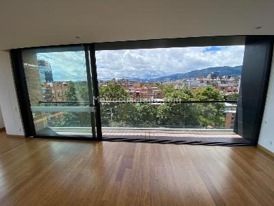 Apartamento de 3 alcobas en venta en La Cabrera, Bogotá, 260 m² · foto 6 de 19