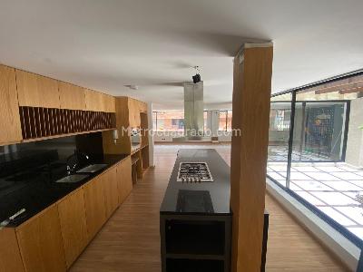 Apartamento de 2 alcobas en arriendo en Santan Barbara Oriental, Bogotá, 140 m² · foto 4 de 20
