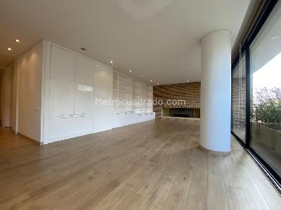 Apartamento en venta en Chico Reservado, Bogotá · foto 3 de 20