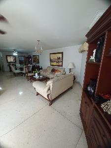 Apartamento de 3 alcobas en venta en Altos Del Limonar, Barranquilla, 115 m² · foto 2 de 13