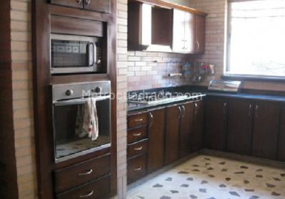 Casa de 4 alcobas en venta en Villa Del Este, Barranquilla, 663 m² · foto 2 de 10