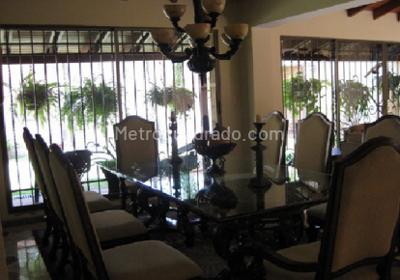 Casa de 4 alcobas en venta en Villa Del Este, Barranquilla, 663 m² · foto 4 de 10