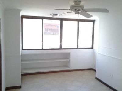 Apartamento en venta en El Golf, Barranquilla · foto 2 de 8