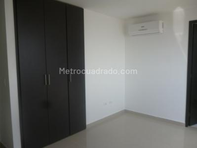 Apartamento de 2 alcobas en venta en Altos De Riomar, Barranquilla, 96 m² · foto 3 de 8