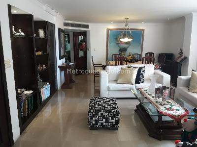 Apartamento de 3 alcobas en venta en Alto Prado, Barranquilla, 207 m² · foto 2 de 4
