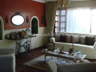 Casa de 4 alcobas en venta en Villa Campestre, Barranquilla, 400 m² · foto 3 de 3