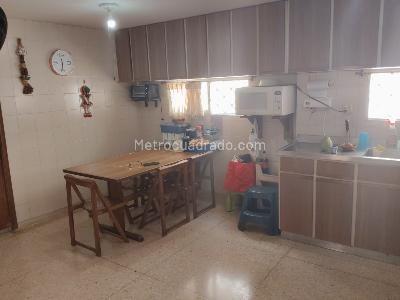 Casa de 5 alcobas en venta en La Cumbre, Barranquilla, 270 m² · foto 2 de 12