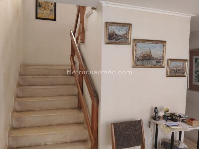 Casa de 5 alcobas en venta en La Cumbre, Barranquilla, 270 m² · foto 3 de 12