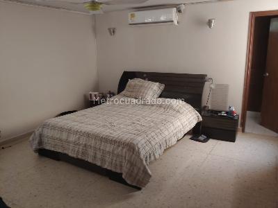 Casa de 5 alcobas en venta en La Cumbre, Barranquilla, 270 m² · foto 9 de 12