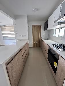 Apartamento de 3 alcobas en venta en Rio Alto, Barranquilla, 89 m² · foto 5 de 12