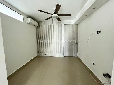 Apartamento de 3 alcobas en venta en Altos De Riomar, Barranquilla, 130 m² · foto 4 de 10