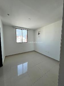 Apartamento de 3 alcobas en venta en Altos De Riomar, Barranquilla, 130 m² · foto 7 de 10