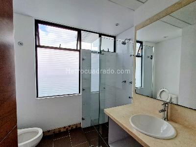 Casa de 3 alcobas en venta en Encenillos De Sindamanoy, Chía, 154 m² · foto 17 de 19